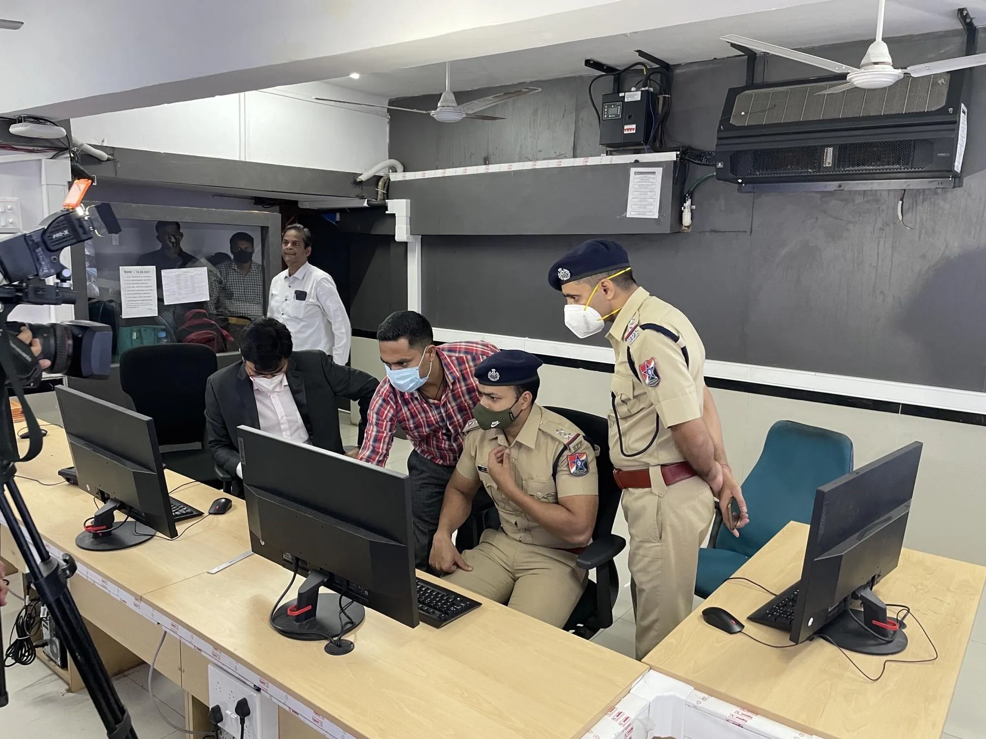 मुंबई : सटोरियों की हरकतों पर भारतीय एजेंसियों को पैनी नजर