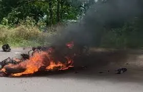 नागपुर : दिल दहला देने वाली घटना; व्यक्ति बाइक समेत जिंदा जला 