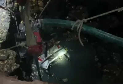 नागपुर में कार कुएं में गिर गई दर्दनाक हादसा; तीन युवकों की मौत