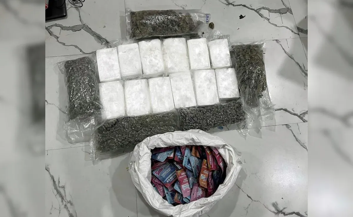 नवी मुंबई में NCB का बड़ा एक्शन, 200 करोड़ रुपये की ड्रग्स जब्त, चार लोग गिरफ्तार