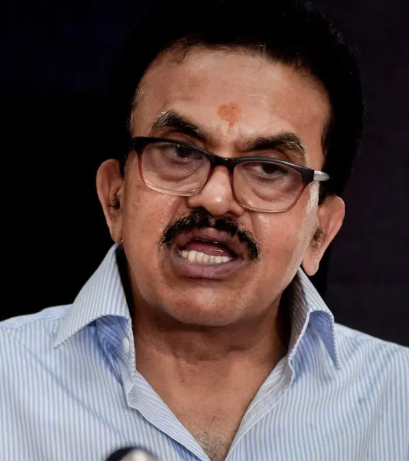 महाराष्ट्र : मराठा आरक्षण को लेकर सरकार चिंतित - संजय निरुपम