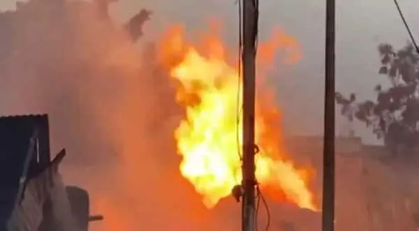   छत्रपति संभाजीनगर में आग लगने से करीब 20 दुकानें जलकर खाक 