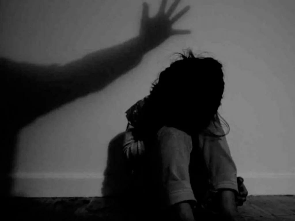 मुंबई : बच्चा चोर गैंग का खुलासा; चार आरोपियों को धर दबोचा. गिरफ्तार आरोपियों में 2 महिला और 2 पुरुष 