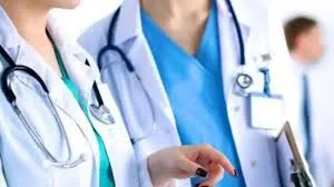 मुंबई : राज्य के स्वास्थ्य विभाग में डॉक्टरों के कुल ३,०६५ पद खाली