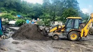 ठाणे: कल्याण क्रीक में अवैध रेत खननकर्ताओं के खिलाफ कार्रवाई की