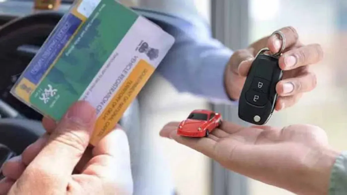 मुंबई : आरटीओ के दो अधिकारि फर्जी ड्राइविंग लाइसेंस घोटाले के मामले में निलंबित