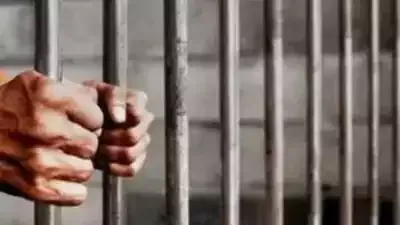  मुंबई : पत्नी को मेंटेनेंस न देने वाले पति को एक साल कारावास की सजा