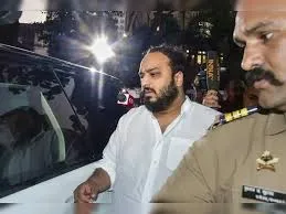 मुंबई : जीशान सिद्दीकी को ईमेल के जरिए जान से मारने की धमकी; 10 करोड़ रुपए की मांग