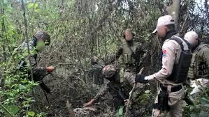 मणिपुर में 6 उग्रवादी गिरफ्तार, भारी मात्रा में हथियारों का जखीरा बरामद