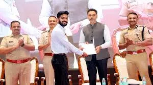  नवी मुंबई : सेवानिवृत्त और दिवंगत पुलिस अधिकारियों और कर्मियों के बच्चों को रोजगार के अवसर