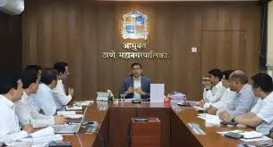 ठाणे : मानसून के करीब आने के साथ शहर भर में प्रमुख बुनियादी ढांचे के कामों का निरीक्षण