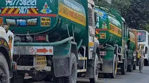  मुंबई : पानी टैंकर चालकों की हड़ताल; पेयजल की भीषण समस्या