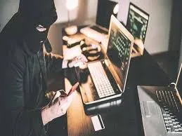 नवी मुंबई : ऑनलाइन गेमिंग धोखाधड़ी में  व्यवसायी ने ₹2.74 करोड़ गंवाए