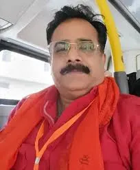 नासिक : शिवसेना (यूबीटी) नेता ने वीर सावरकर के अपमान को लेकर राहुल गांधी का मुंह काला करने की धमकी दी