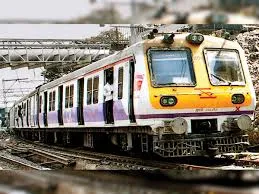 मुंबई लोकल ट्रेन के इन रूटों पर रहेगा मेगा ब्लॉक, चेक करें तारीख और शेड्यूल