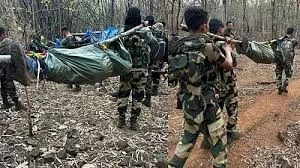 नई दिल्ली : बालाघाट जिले में सुरक्षाबल और नक्सलियों के बीच एक जबरदस्त मुठभेड़ में चार नक्सली मारे गए