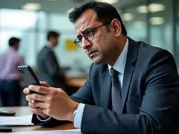 अकोला : बैंक मैनेजर को गे डेटिंग ऐप के जरिए जाल में फंसाया; अश्लील वीडियो बनाकर लाखों रुपये की फिरौती मांगी