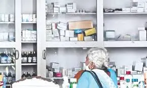 वसई : अवैध मेडिकल स्टोर पर एफडीए ने मारा छापा; 85,000 की दवाइयां जब्त