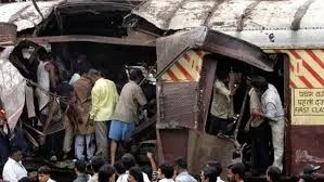 मुंबई : 2006 के मुंबई ट्रेन विस्फोट;  बॉम्बे हाईकोर्ट ने उन सभी 12 लोगों को बरी कर दिया