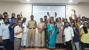 मुंबई : 'मिशन मोबाइल हंट' ने बड़ी सफलता हासिल की; 1.11 करोड़ मूल्य के 648 चोरी हुए मोबाइल फोन बरामद