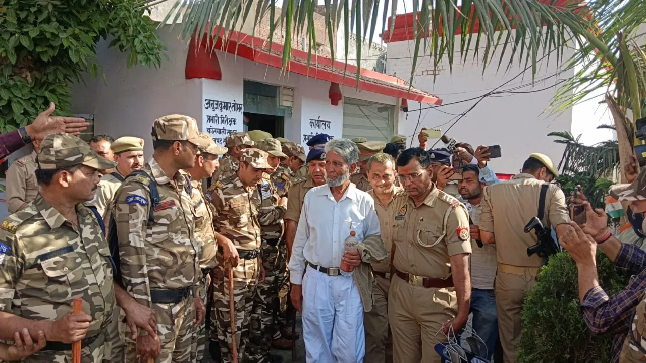 संभल हिंसा में अब तक 96 गिरफ्तारी, जामा मस्जिद के सदर समेत छह को मिली जमानत