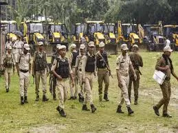 मुंबई: महाराष्ट्र पुलिस बल में लगभग 15 हजार नए पुलिसकर्मियों की भर्ती को मंजूरी 