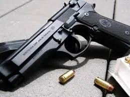 मुंबई : काला चौकी पुलिस ने पांच आरोपियों को ५ विदेशी पिस्तौल के साथ पकड़ा 