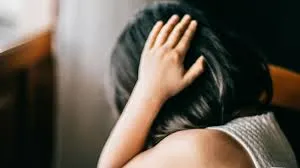 मुंबई : युवती पर हिस्ट्रीशीटर ने लोहे की रॉड से किया हमला; फरार आरोपी की तलाश जारी