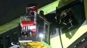 चेंबूर और भक्ति पार्क स्टेशनों के बीच अचानक रुक गई मोनोरेल; फायर ब्रिगेड की तत्परता से सभी यात्रियों को सुरक्षित बाहर निकाला गया