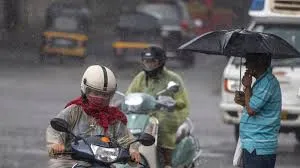 मुंबई, ठाणे और पालघर में  26 और 27 अगस्त को भारी बारिश का येलो अलर्ट