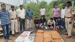 ठाणे : अंतरराज्यीय मादक पदार्थ तस्करी गिरोह का भंडाफोड़ 