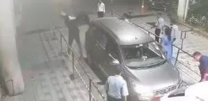  मुंबई : पिछले साल हुई मारपीट का मामला फिर से सुर्खियों में; महाराष्ट्र राज्य मानवाधिकार आयोग ने स्वतः संज्ञान लिया