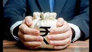 मुंबई :  कारोबार बढ़ाने के लिए लोन देने का वादा; व्यापारी से ₹29 लाख की ठगी 