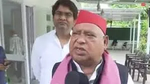 अयोध्या : मोहन भागवत के बयानों पर अवधेश प्रसाद का पलटवार, बोले- समाज को बांटने का काम कर रहे संघ के लोग