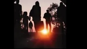 मुंबई : अवैध रूप से रह रहे 3 बांग्लादेशी मुंबई में गिरफ्तार, 2 बच्चे भी पकड़े गए