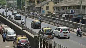मुंबई : प्रभादेवी ब्रिज को ध्वस्त कर उसकी जगह एक नया डबल-लेवल ब्रिज बनाया जाएगा