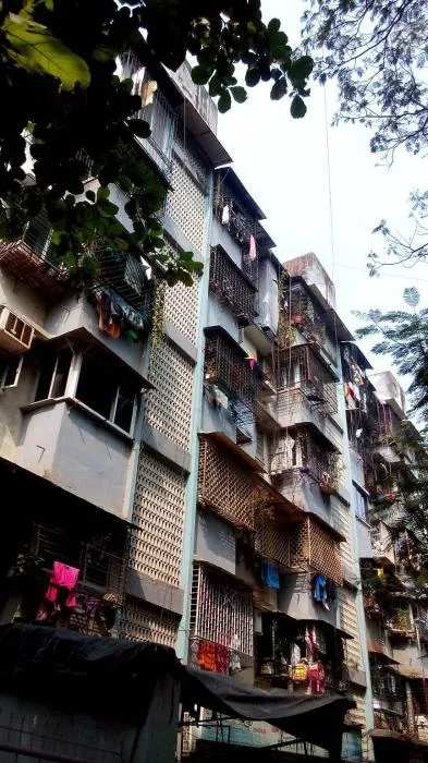 बांद्रा पश्चिम में हाउसिंग सोसाइटी ने दो फ्लैटों के मालिकाना हक से वंचित कर दिया गया था; बॉम्बे हाईकोर्ट ने दी राहत