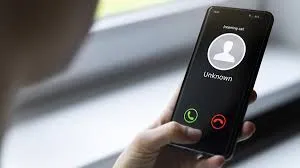 मुंबई : ऑनलाइन जाल में फंस गई नाबालिग; अश्लील तस्वीरें भेजने और सोशल मीडिया पर लीक करने की धमकी 