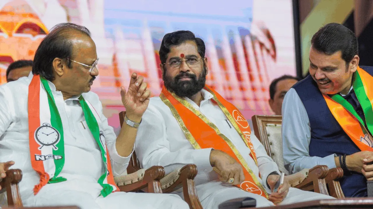 येवला नगरपारिषद मेयर पद को लेकर Mahayuti में खींचतान — भाजपा, NCP और शिवसेना के बीच राजनैतिक समीकरण उलझे हुए