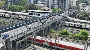 मुंबई : रविवार रात से शुरू होगा ब्रिटिश काल के एलफिंस्टन ब्रिज के रेलवे हिस्से को गिराने का काम 