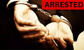 मुंबई : मुलुंड रेलवे स्टेशन पर महिला डॉक्टर के साथ छेड़खानी करने के मामले में आरोपी को गिरफ्तार 