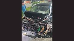 पनवेल : दर्दनाक सड़क हादसे में दो लोगों की मौत; दो अन्य गंभीर रूप से घायल 