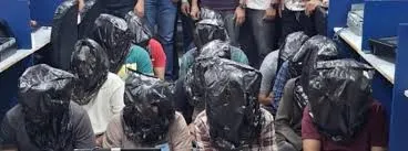 मुंबई : फर्जी अंतरराष्ट्रीय कॉल सेंटर का भंडाफोड़, मुंबई पुलिस ने बड़ा गिरोह पकड़ा