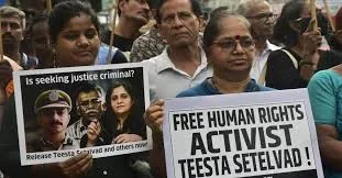 मुंबई : तीस्ता सीतलवाड़ ईसाइयों पर हमलों के खिलाफ विरोध प्रदर्शन में शामिल