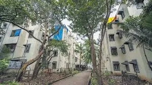 बांद्रा गवर्नमेंट कॉलोनी के लोगों को अब मिलेगा पक्का घर 