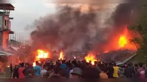 मणिपुर में फिर भड़की हिंसा: बिष्णुपुर में दोहरे धमाके, दो घायल; सुरक्षा चूक पर भड़के लोग, किया ये बड़ा एलान