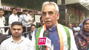 मुंबई में केवल 600 बेस्ट बसें चल रही हैं, निजी बसें शहर में हावी - अमीन पटेल