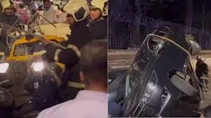 मुंबई :अक्षय कुमार की सिक्योरिटी कार ऑटो से टकराई:हादसे में दो लोग गंभीर घायल