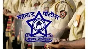 मुंबई : गणतंत्र दिवस पर महाराष्ट्र के 75 पुलिस कर्मी राष्ट्रपति और शौर्य पदक से सम्मानित 