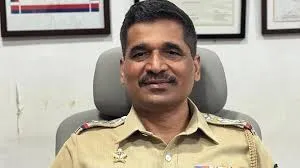 नवी मुंबई  सेंट्रल क्राइम ब्रांच के सुनील शिंदे को गणतंत्र दिवस पर राष्ट्रपति पदक मिला